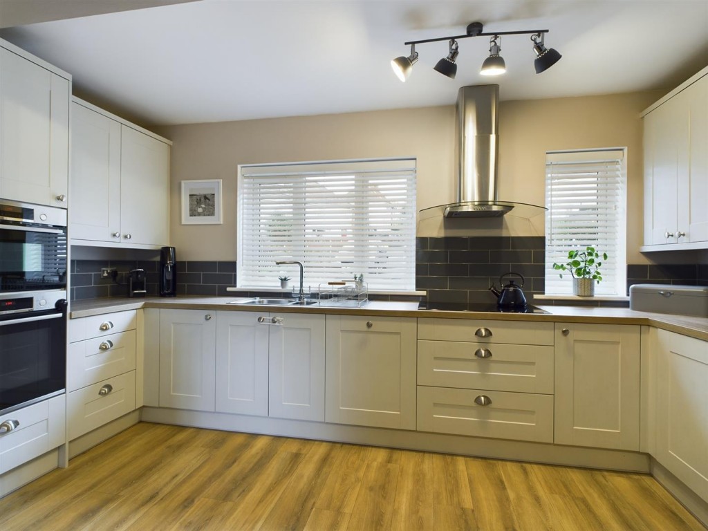 Images for Ingram Crescent, Bewdley, Worcestershire